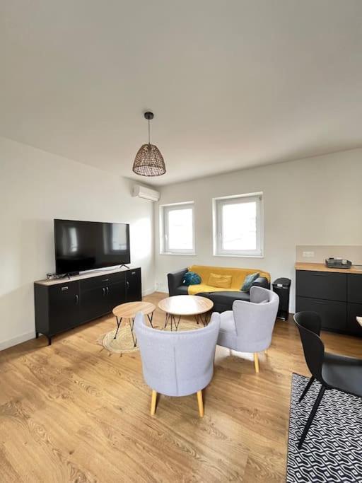 Banjul - Bel Appartement A Ρενς Εξωτερικό φωτογραφία