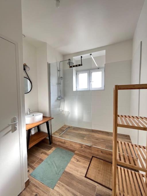 Banjul - Bel Appartement A Ρενς Εξωτερικό φωτογραφία