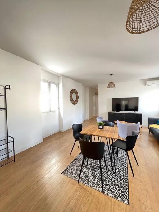 Banjul - Bel Appartement A Ρενς Εξωτερικό φωτογραφία