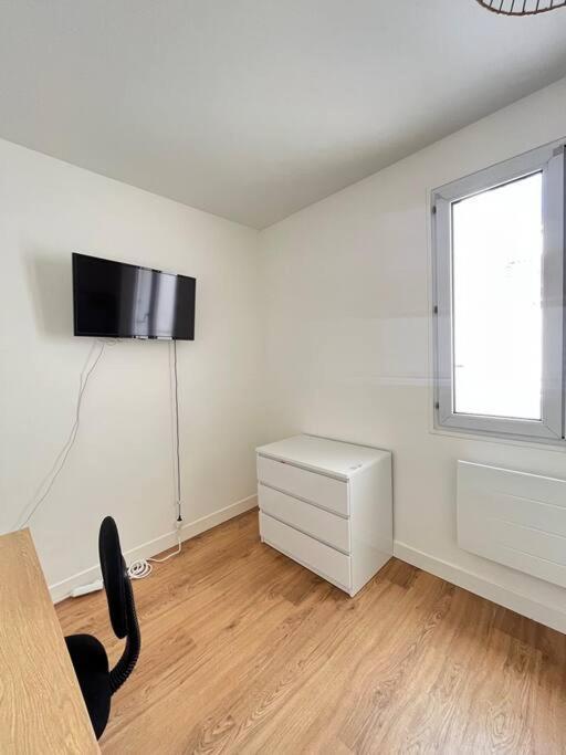 Banjul - Bel Appartement A Ρενς Εξωτερικό φωτογραφία